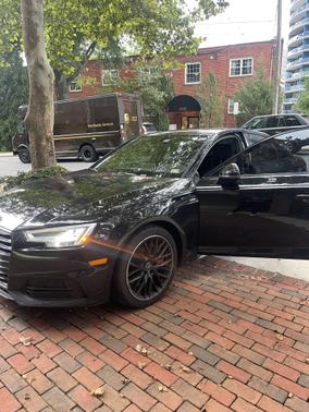 Photo 2 of 9 of 2018 Audi A4 2.0T Premium